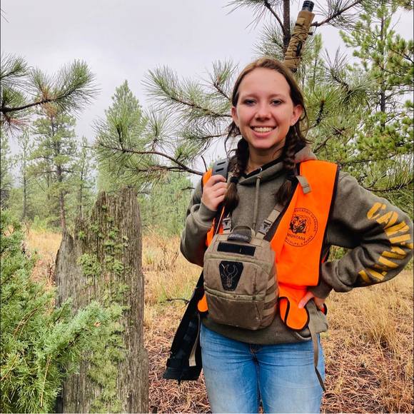 Meet your Posher, Michelle - Picture 1 of 1